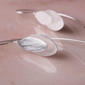 Oorbellen Earring Doris 925 sterling zilver mat Laura Design