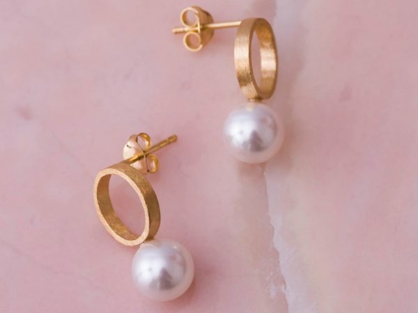 Oorbellen Earring Pearl Adeline 925 sterling zilver en 18K goud Parel Laura Design