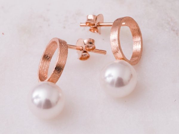 Oorbellen Earring Pearl Adeline 925 sterling zilver en 18K roségoud mat Parel Laura Design