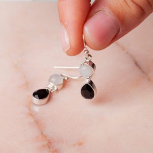 Oorbellen Earring Gemstone Luna 925 sterling zilver Black Onyx en Maansteen Laura Design