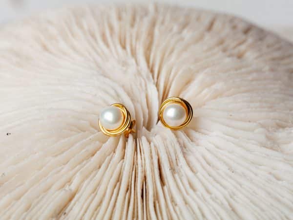 Oorbellen Earstud Pearles 925 sterling zilver en 18K goud Laura Design
