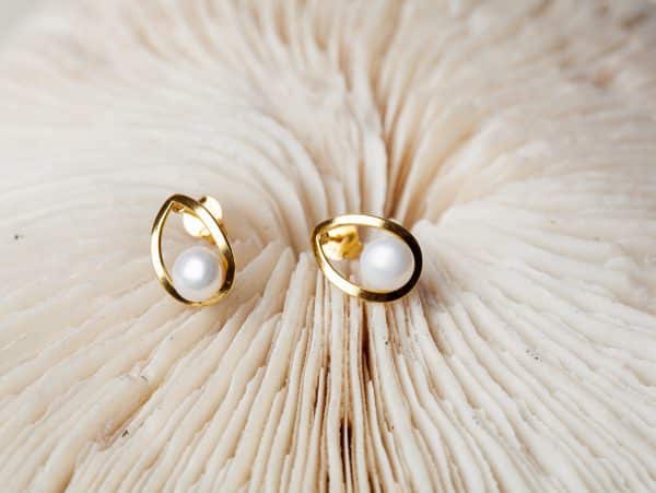 Oorbellen Earring Pearles 925 sterling zilver en 18K goud Laura Design