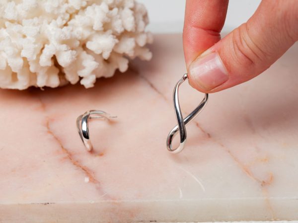 Oorbellen Hoop Earrings Twist Small 925 sterling zilver Laura Design