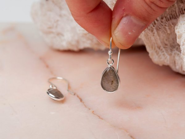 Oorbellen Earring Gemstone Aletta 925 sterling zilver Labradoriet Laura Design