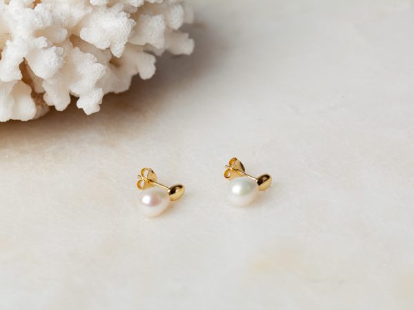 Oorbellen Earstud Pearl Lenora 925 sterling zilver en 18K goud zoetwaterparel Laura Design