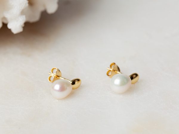 Oorbellen Earstud Pearl Lenora 925 sterling zilver en 18K goud zoetwaterparel Laura Design