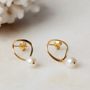 1e afbeelding Oorbellen Hoop Earrings Pearl Arlette 925 sterling zilver en 18K goud zoetwaterparel Laura Design