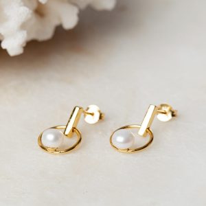 1e afbeelding Oorbellen Hoop Earrings Pearl Day 925 sterling zilver en 18K goud zoetwaterparel Laura Design