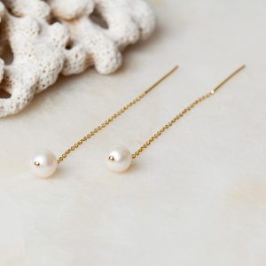 1e afbeelding Oorbellen Ear Threader Pearl Long 925 sterling zilver en 18K goud zoetwaterparel Laura Design