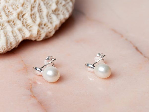 1e afbeelding Oorbellen Earstud Pearl Lenora 925 sterling zilver zoetwaterparel Laura Design