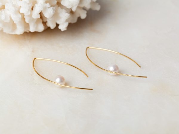 Oorbellen Earring Pearl Emilia 925 sterling zilver en 18K goud zoetwaterparel Laura Design