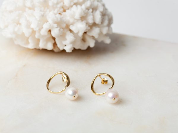 Oorbellen Hoop Earrings Pearl Aleyna 925 sterling zilver en 18K goud zoetwaterparel Laura Design