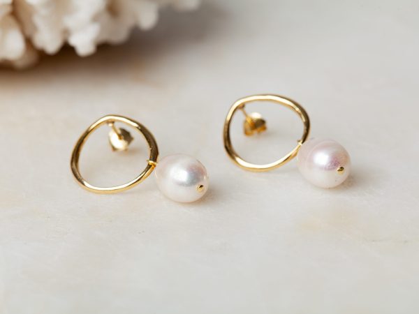 Oorbellen Hoop Earrings Pearl Aleyna 925 sterling zilver en 18K goud zoetwaterparel Laura Design