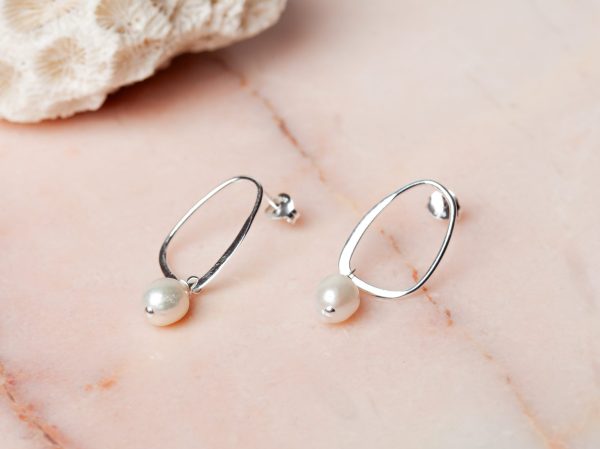 Oorbellen Hoop Earrings Pearl Arlette 925 sterling zilver zoetwaterparel Laura Design