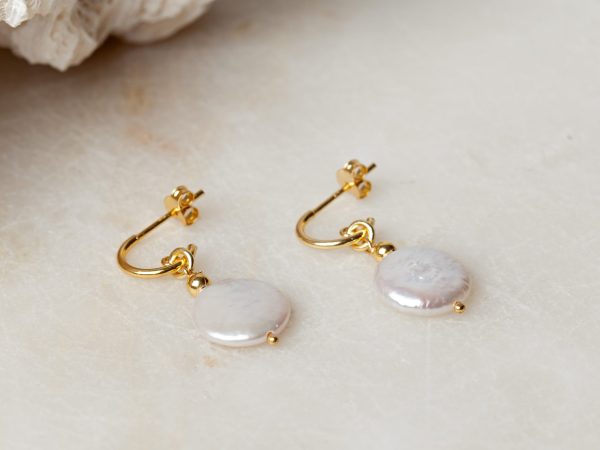 Oorbellen Earring Pearl Yara 925 sterling zilver en 18K goud zoetwaterparel Laura Design