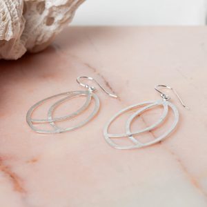 Oorbellen Earring Martina 925 sterling zilver mat Laura Design 1e