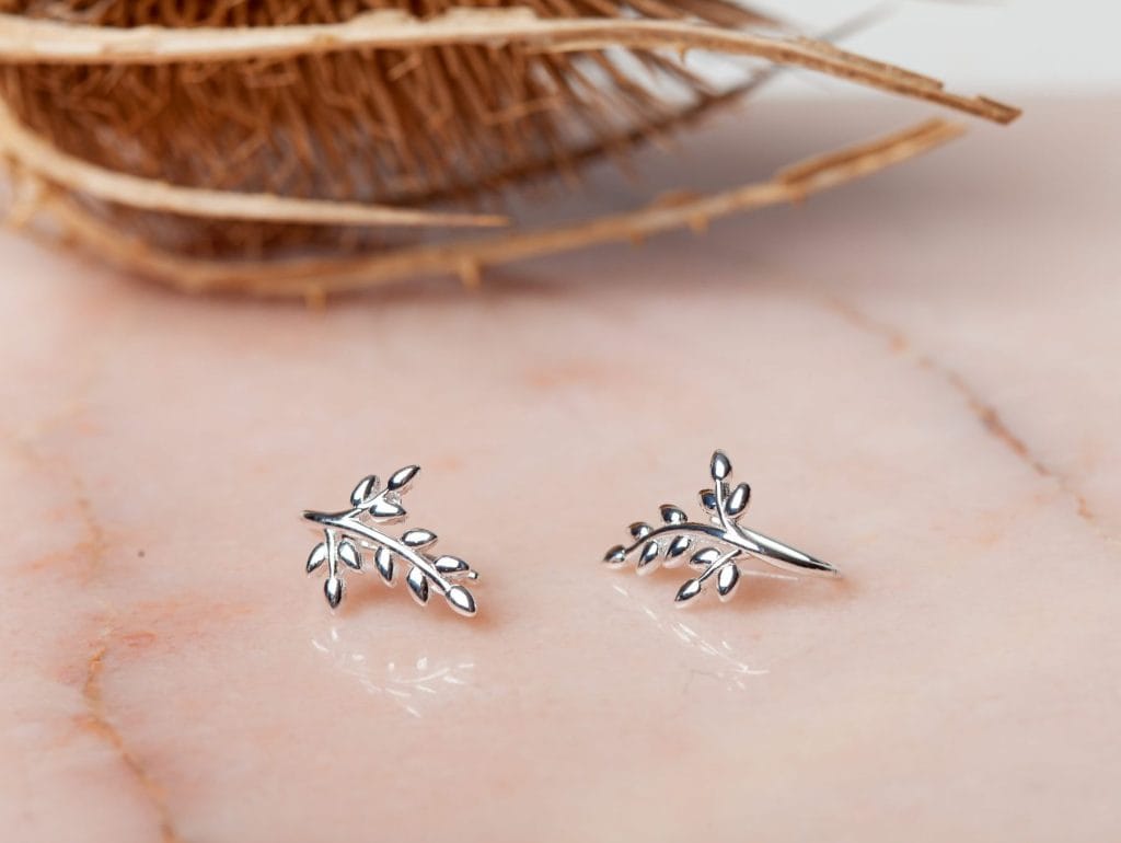 Lauriertak vormige oorbellen Ear Climber Little Leafy 925 sterling zilver Laura Design