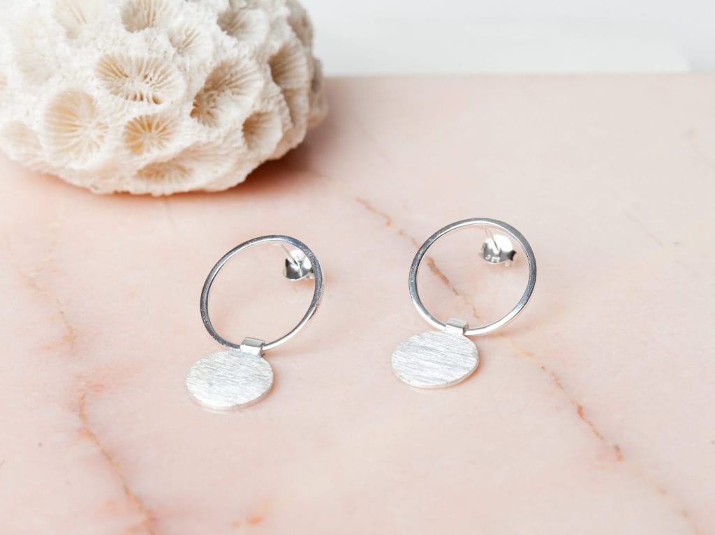 Geometrische oorbellen Earring Ambiente 925 sterling zilver mat Laura Design