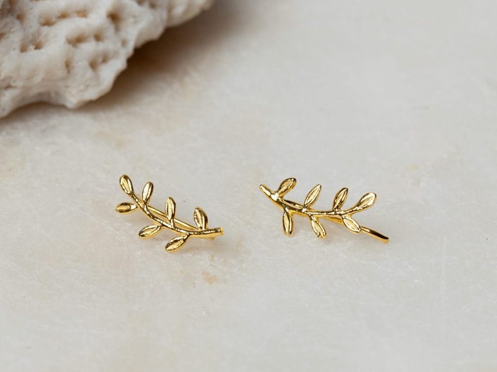 Takvormige oorbellen Ear Climber Twig 925 sterling zilver en 18K goud Laura Design