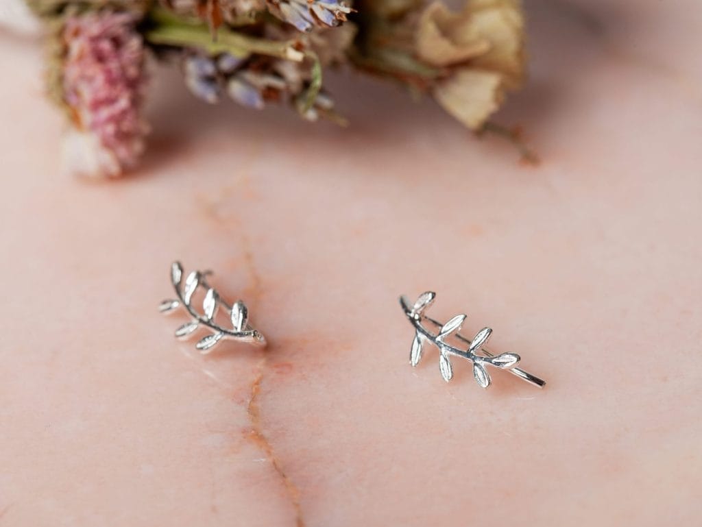Takvormige oorbellen Ear Climber Twig 925 sterling zilver Laura Design