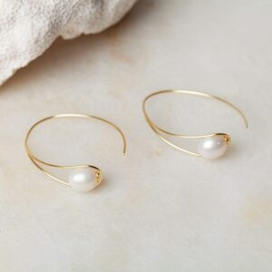 Parel oorbellen Hoop Earrings Pearl Aurora 925 sterling zilver en 18K goud & zoetwaterparel Laura Design