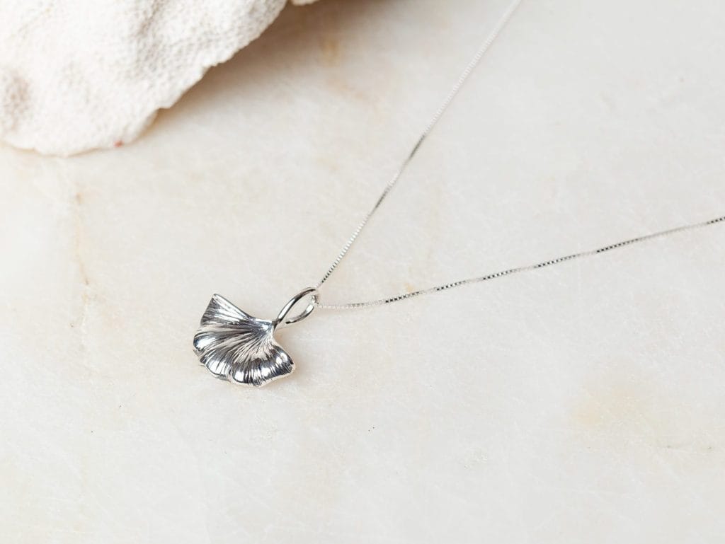 Ketting Necklace Ginkgo Biloba 925 sterling zilver oxidized Laura Design