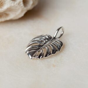 Hanger Pendant Monstera 925 sterling zilver oxidized Laura Design