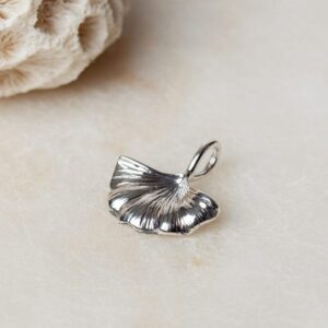Hanger Pendant Ginkgo Biloba 925 sterling zilver oxidized Laura Design